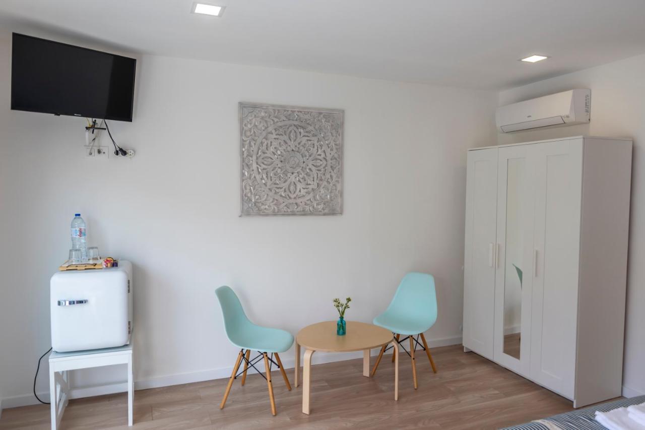 Beach & Sea Guesthouse 에스피뇨 외부 사진