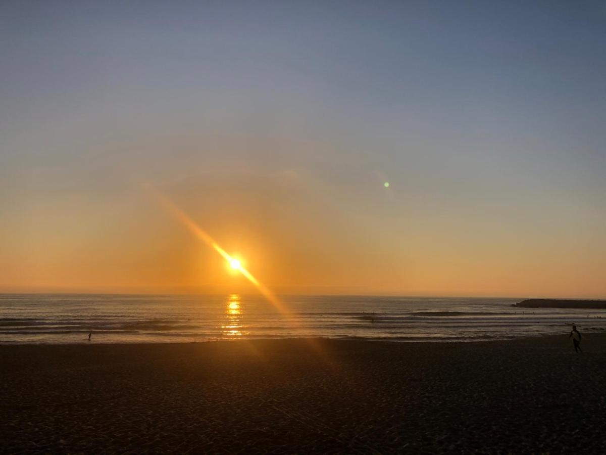 Beach & Sea Guesthouse 에스피뇨 외부 사진