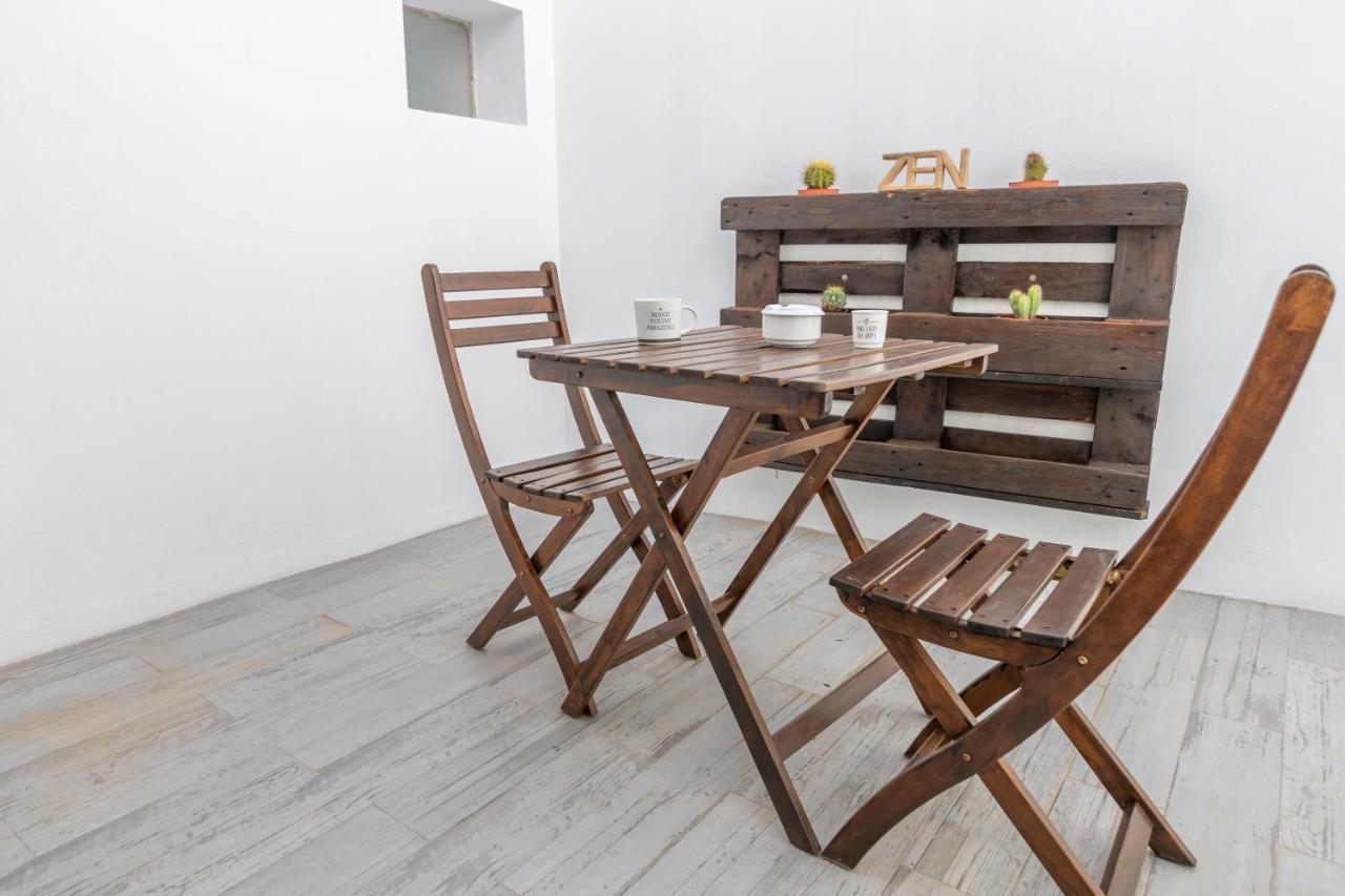 Beach & Sea Guesthouse 에스피뇨 외부 사진