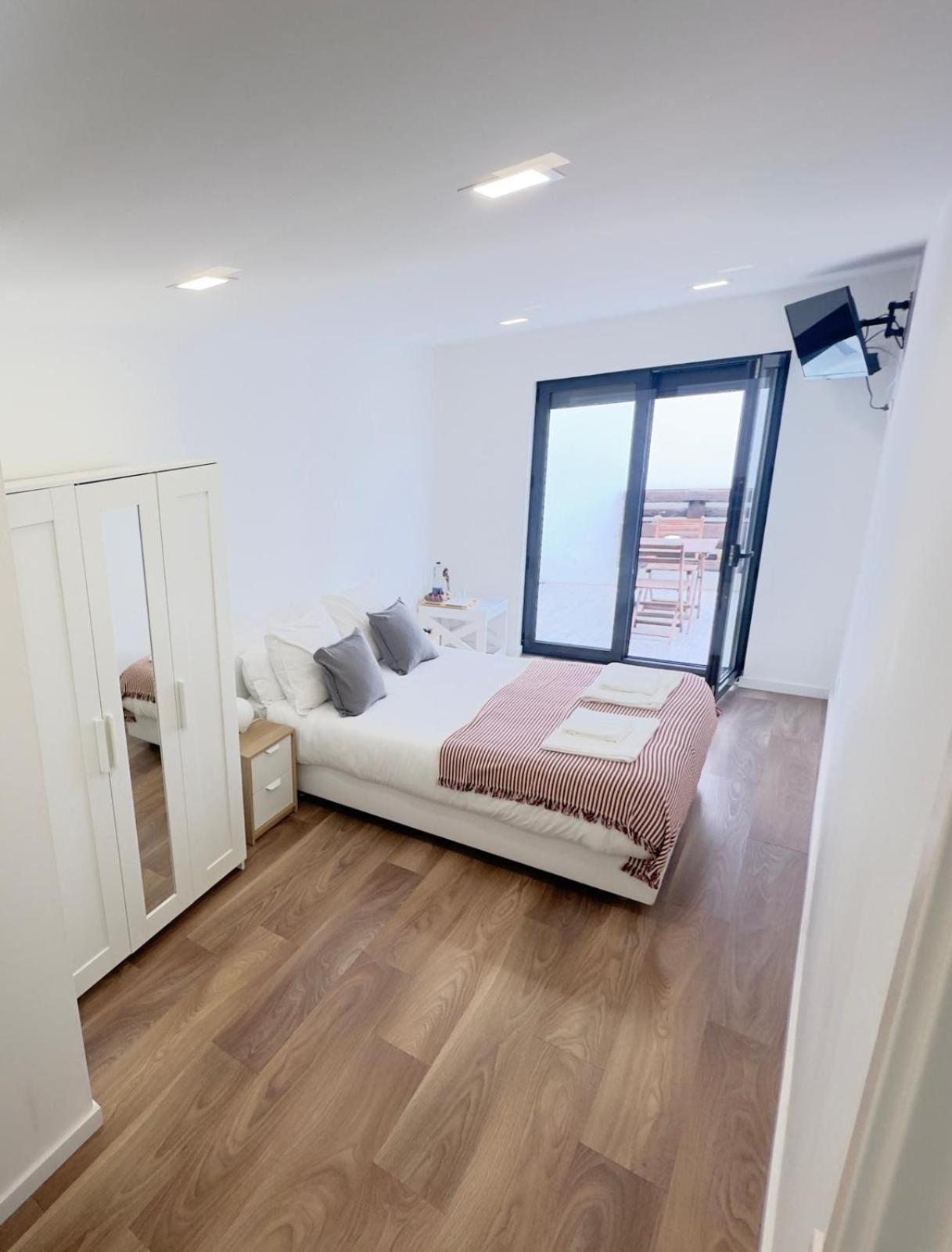 Beach & Sea Guesthouse 에스피뇨 외부 사진